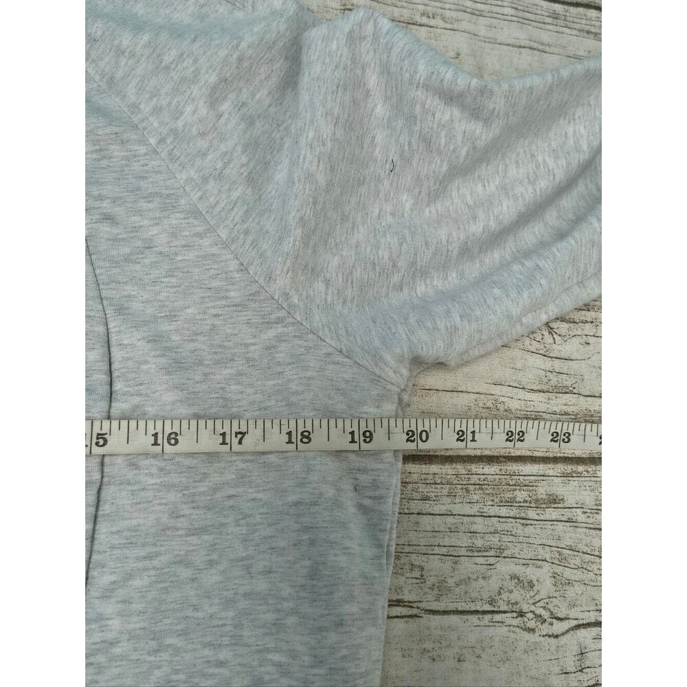 Lululemon Scuba Crew Sweater Light Grey Women Size 8